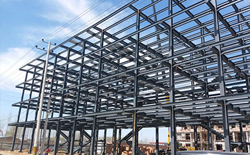 清水雨棚主骨架钢结构铝板节点做法