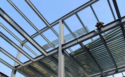 清水钢结构加工中的切割与钻孔精度控制要点